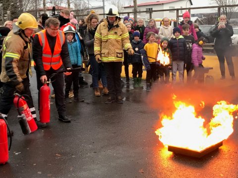 Eldvarnarfræðslan og rýmingaráætlun gekk vel